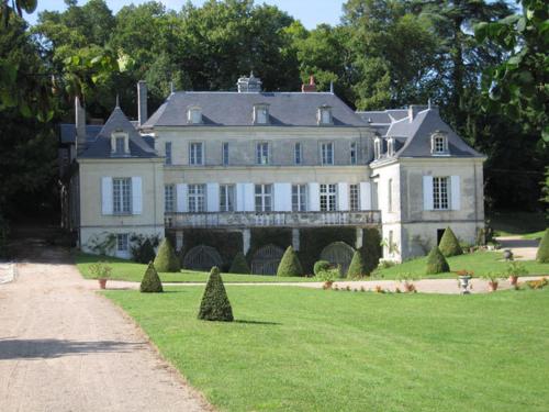 Chambres d'Hôtes Le Château de la Plante : Chambres d'hotes/B&B proche de Berthegon