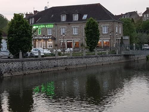Le Lion Verd : Hotel proche de Saint-Christophe-le-Jajolet