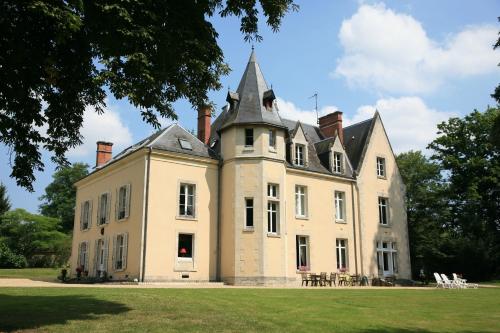 Château Le Briou D'Autry : Hebergement proche de Reboursin