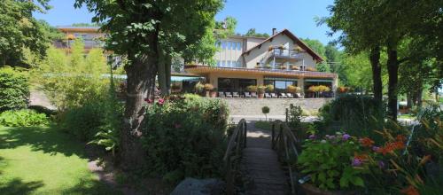 Auberge Sundgovienne : Hotel proche de Montreux-Château