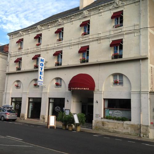 Hôtel L'Univers : Hotel proche de Naintré