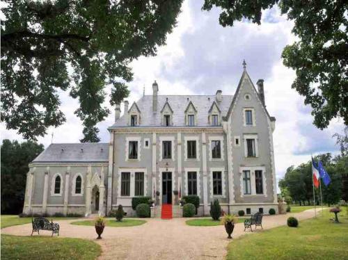 Château de Rancay : Hotel proche de Le Pêchereau