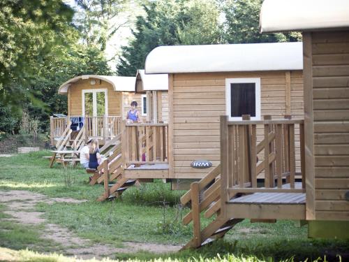 Camping de Lyon : Hebergement proche de Nuelles