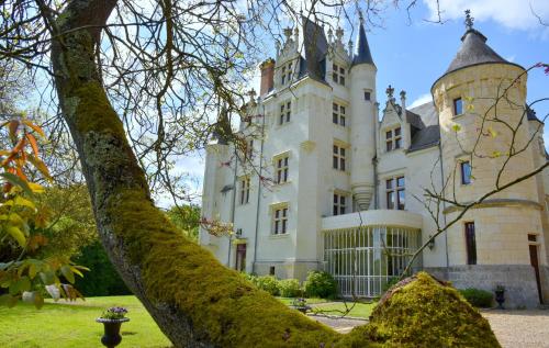 Château de Brou : Hotel proche de Louans