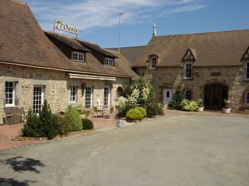 Hotel Oasis : Hotel proche de Montreuil-Poulay