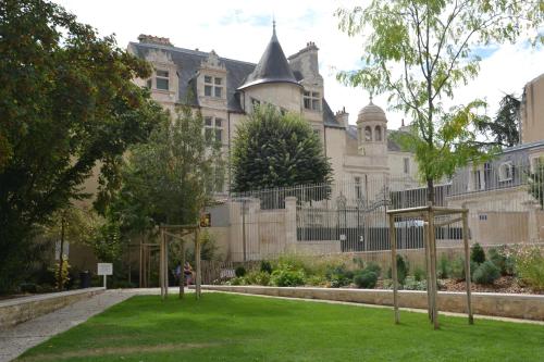 Les Appartements de Beaucé : Appartement proche de Poitiers
