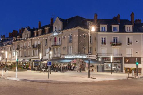 Le Pavillon : Hotel proche de Saint-Denis-sur-Loire