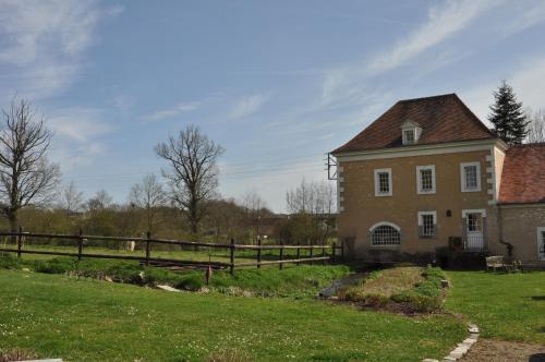 Moulin de morance : Chambres d'hotes/B&B proche de Verneil-le-Chétif