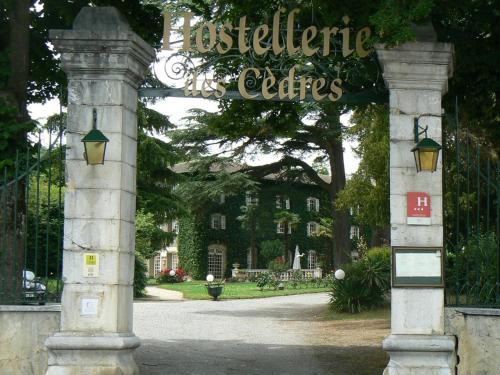 Hostellerie des Cèdres : Hotel proche de Lestelle-de-Saint-Martory