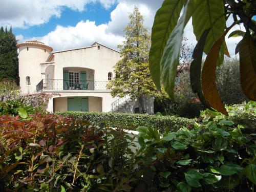 Villa Enniroc : Hebergement proche de Teyssières
