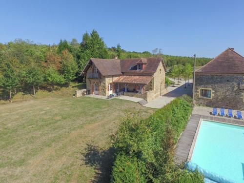 La Guichardie Maison et Grange : Hebergement proche de Saint-Pantaly-d'Excideuil