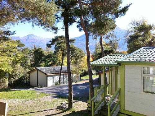 Club Nautique Alpin Serre Poncon : Hebergement proche d'Embrun