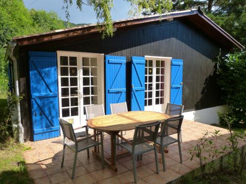 A Little House In De Mountains : Hebergement proche de Quérigut