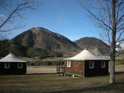 Camping du Villard : Hebergement proche de Le Fugeret