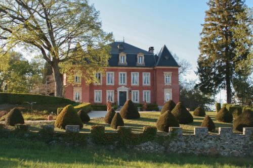 Chateau de Barsous : Hebergement proche d'Encausse-les-Thermes