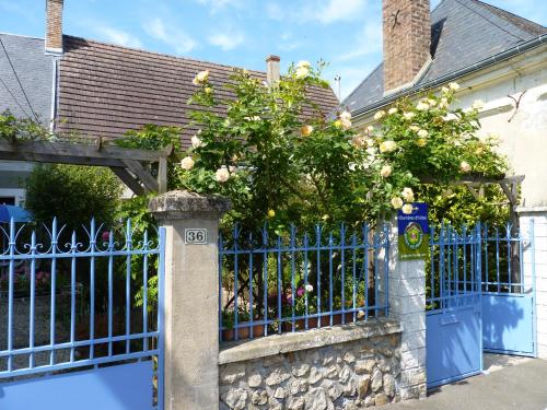 Chambres d'hôtes Côté Jardin : Chambres d'hotes/B&B proche de Villiers-au-Bouin