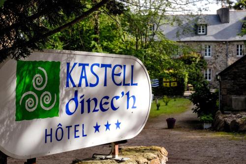Hôtel Kastell Dinec'h : Hotel proche de Quemperven