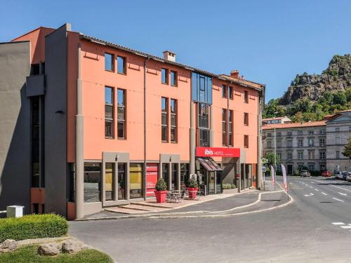 ibis Le Puy-en-Velay Centre : Hotel proche de Mézères