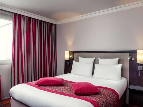 Hotel Mercure Saint Quentin En Yvelines Centre : Hotel proche de Saint-Germain-de-la-Grange