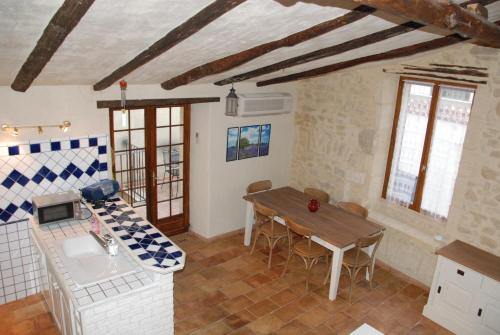 La Petite Maison De Velina : Hebergement proche de Saint-Bonnet-du-Gard