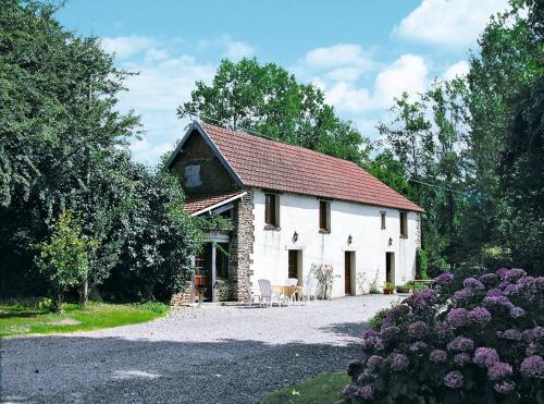 Ferienhaus Savigny 400S : Hebergement proche de Saint-Martin-de-Bonfossé