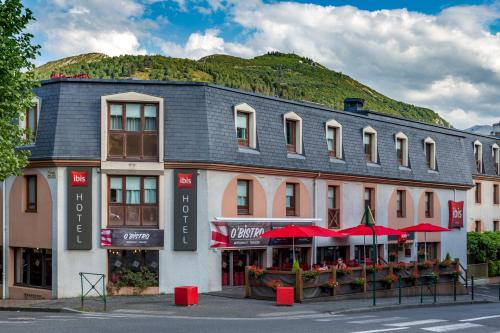 ibis Lourdes Centre Gare : Hotel proche de Cheust