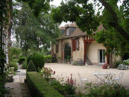 Le Puits D'angle : Chambres d'hotes/B&B proche de Hadancourt-le-Haut-Clocher