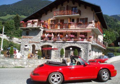 Auberge du Poncellamont : Hotel proche de Tours-en-Savoie