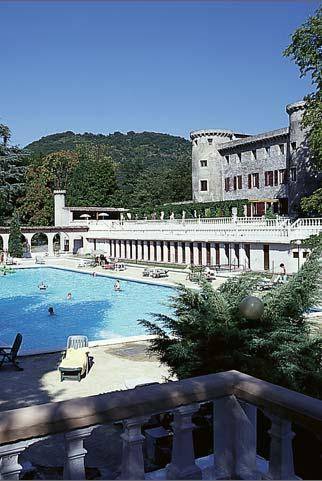 Château de Fontager : Hotel proche de Lafarre