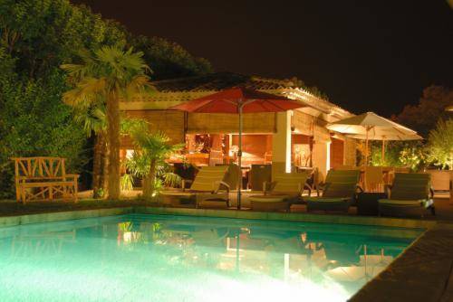Hotel Bastide de Lourmarin : Hotel proche de Puyvert