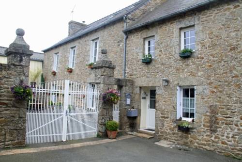 Le Clos des Hortensias : Chambres d'hotes/B&B proche de Le Gouray
