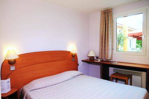 Cottage Hotel Reims : Hotel proche de Chigny-les-Roses