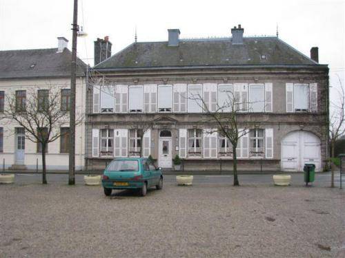 La Rêverie : Chambres d'hotes/B&B proche d'Ouve-Wirquin