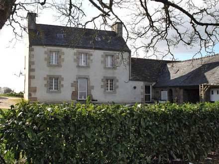 Maison Guillou : Hebergement proche de Le Ponthou
