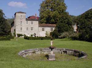 Le Castel De Burlats : Hotel proche de Le Travet
