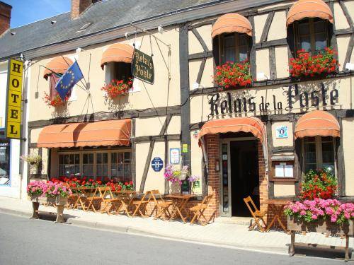 Relais De La Poste : Hotel proche de Thou