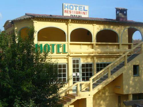 Hôtel du Parc : Hotel proche de Villeneuve-Loubet