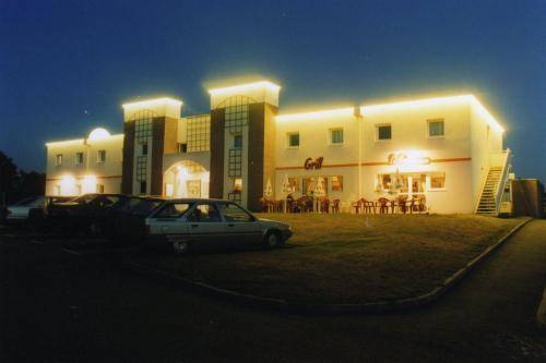 Hotel Le Chavanon : Hotel proche de Bellechassagne