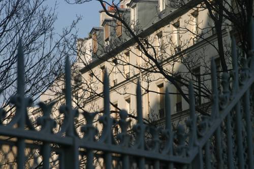 Hôtel de la Mare : Hotel proche du 20e Arrondissement de Paris