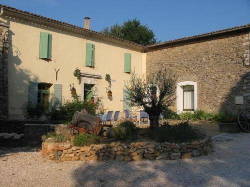 Domaine Lou Paradou : Hotel proche de Tourves