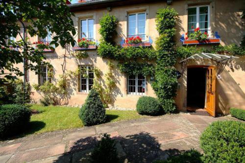 Zinck Hôtel : Hotel proche d'Epfig