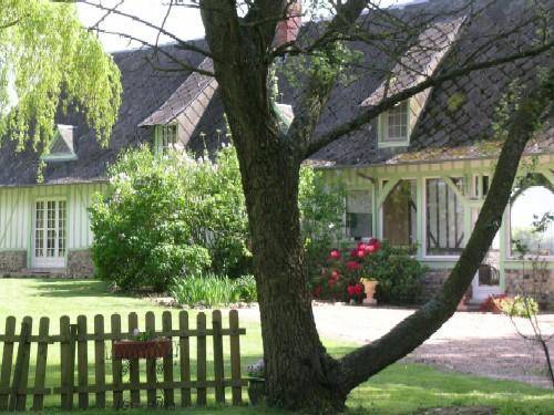 Gites du Clos Vorin : Appartement proche de Lisieux