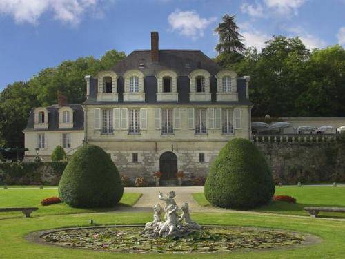 Château De Beaulieu : Hotel proche de Chambray-lès-Tours
