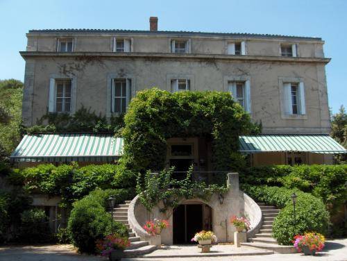Hôtel Le Mas de Couran : Hotel proche de Pérols
