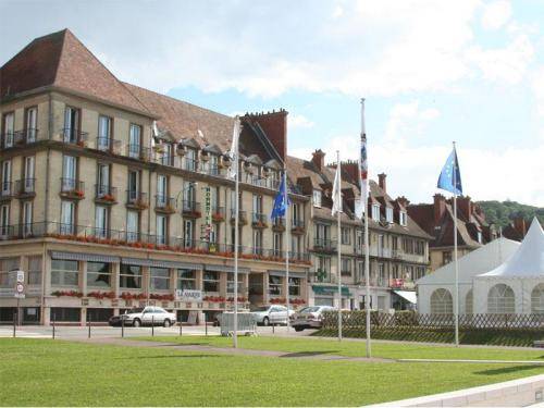 Normotel - Restaurant La Marine : Hotel proche de La Mailleraye-sur-Seine