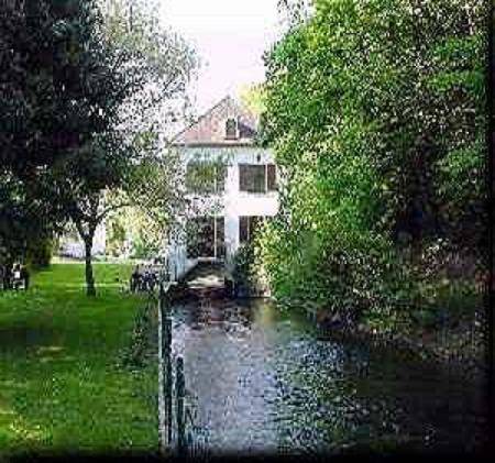 Moulin De Belle Isle En Bèze : Hotel proche de Sacquenay