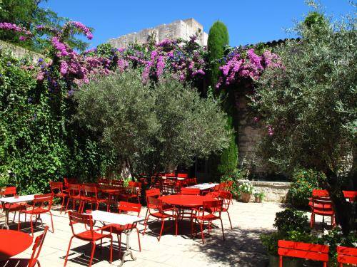 Hotel Les Templiers : Hotel proche de Vauvert