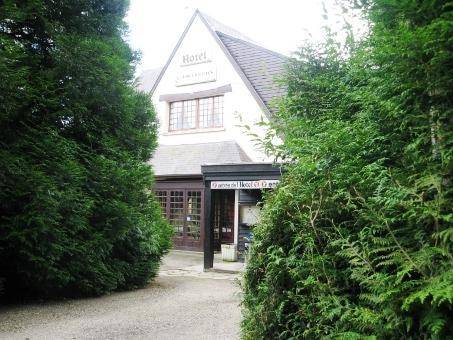 Auberge De Vendeuil : Hotel proche de Saint-Simon