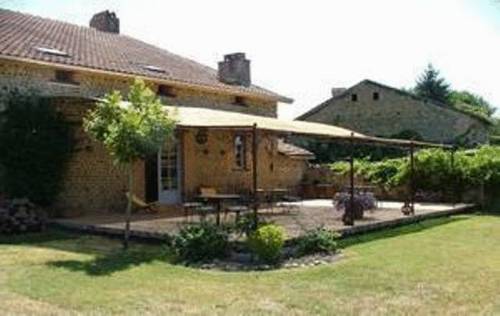 La Maison d'Anais : Chambres d'hotes/B&B proche de Camalès