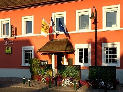 Logis Le Relais De Brunstatt : Hotel proche de Luemschwiller